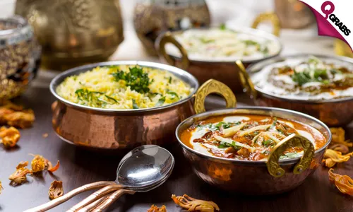 Indian & Chinese Combo Delights!